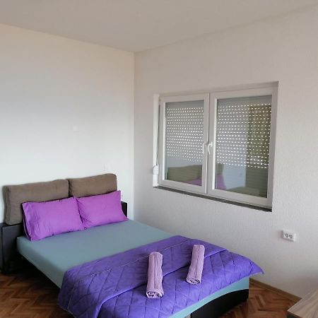 Grey Apartment Ohrid Exterior photo
